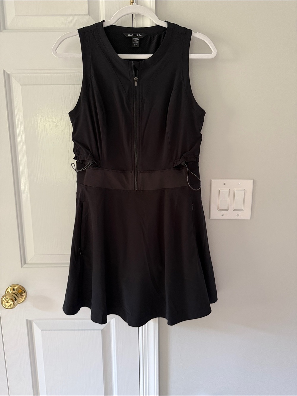 Athleta Black Sleeveless Zip-Front A-Line Active Dress
